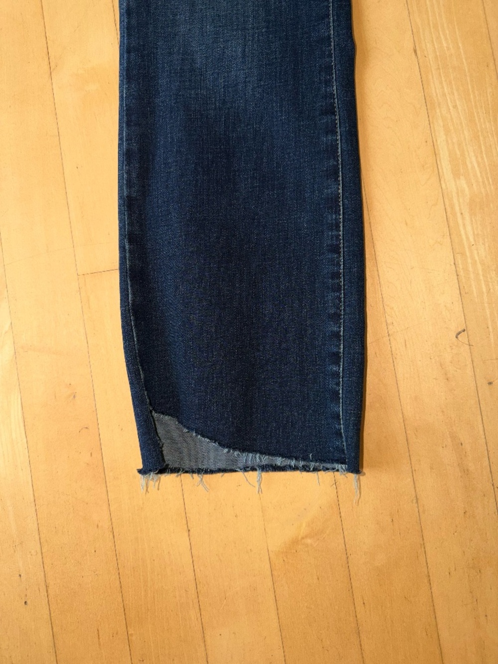 JAG Elouise Boot cut shark bite frey hem, - Picture 4 of 5